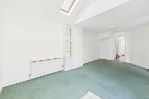 CAM02545G0-PR0390-STILL006