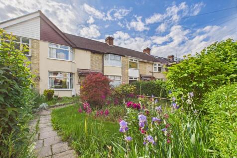 CAM02545G0-PR0415-STILL032