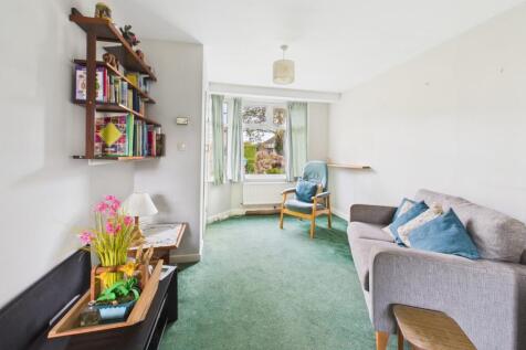 CAM02545G0-PR0526-STILL004