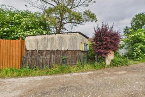 CAM02545G0-PR0415-STILL005