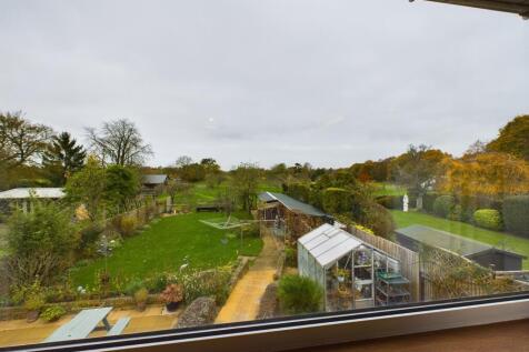 CAM02545G0-PR0279-STILL005