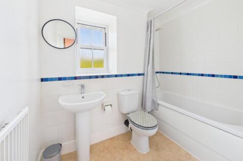 CAM02545G0-PR0502-STILL007