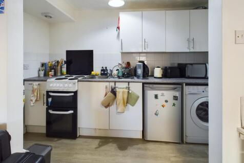 CAM02519G0-PR0155-STILL003