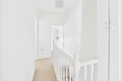CAM02545G0-PR0434-STILL015