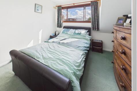 CAM02545G0-PR0487-STILL018