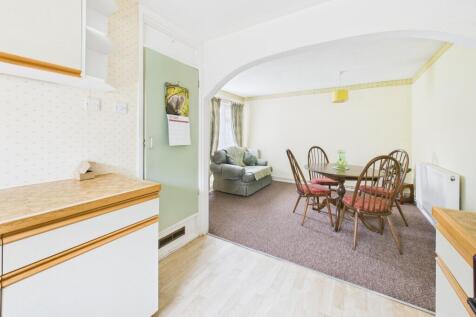 CAM02545G0-PR0508-STILL008