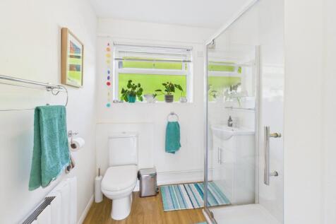 CAM02519G0-PR0345-STILL003