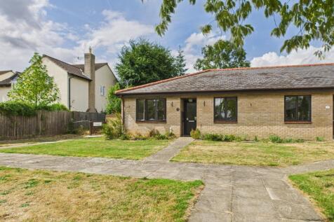 CAM02545G0-PR0444-STILL014