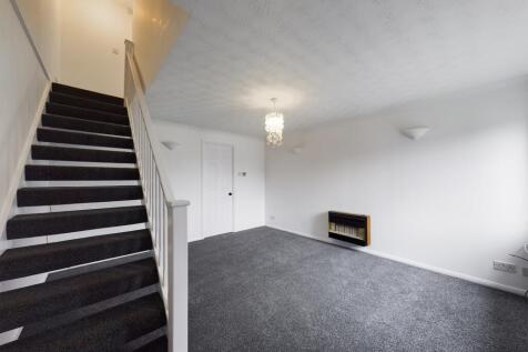 CAM00227P1-PR0478-STILL10