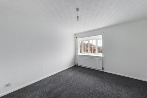 CAM00227P1-PR0478-STILL06