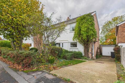 CAM02545G0-PR0519-STILL001