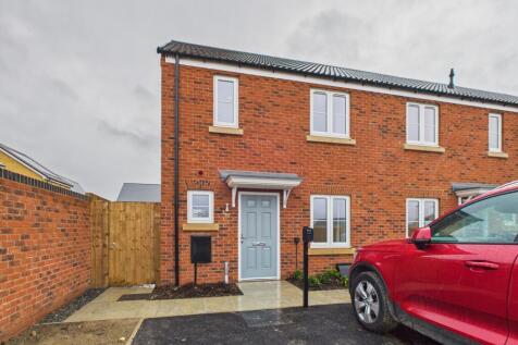 CAM02519G0-PR0354-STILL013