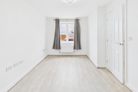 CAM02519G0-PR0354-STILL001