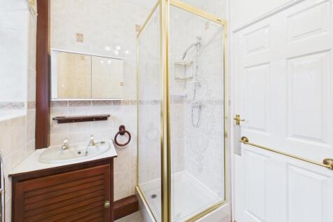 CAM02545G0-PR0513-STILL013