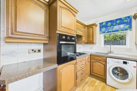 CAM02545G0-PR0513-STILL002