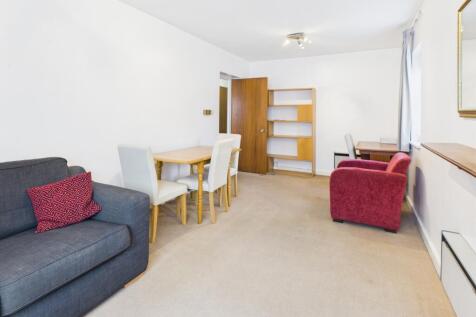 CAM02519G0-PR0346-STILL003