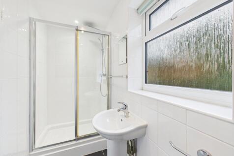 CAM02545G0-PR0523-STILL012