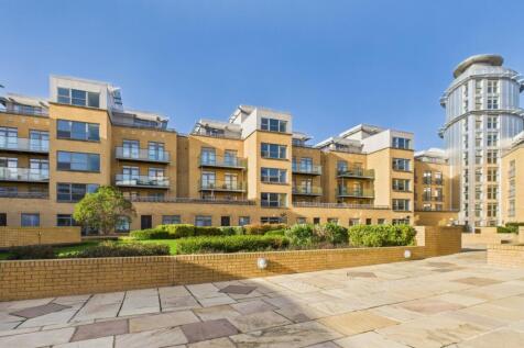 CAM02545G0-PR0525-STILL006