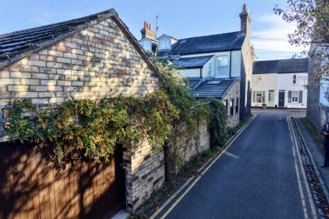 dji_fly_20251120_102026_0048_1763634649671_photo