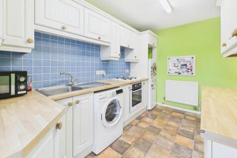 CAM02519G0-PR0367-STILL011