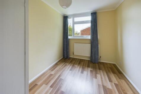 CAM02545G0-PR0239-STILL017