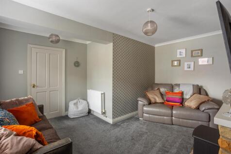 2_Wildsmith_Court-04[1].jpg