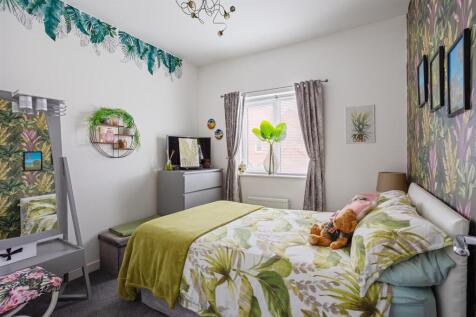5_Standfield_Drive-05[1].jpg
