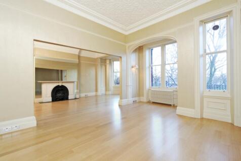 Wellington Court ...