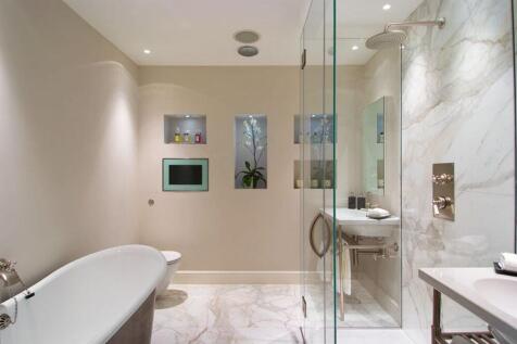 Eaton Place 3, 19...