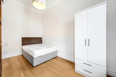 JLL Flat 3 73 Ege...