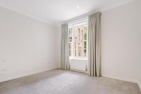 Flat 4 221 Brompt...