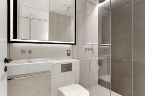 14_Bathroom_1