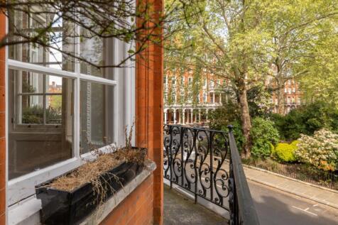 Cadogan Square