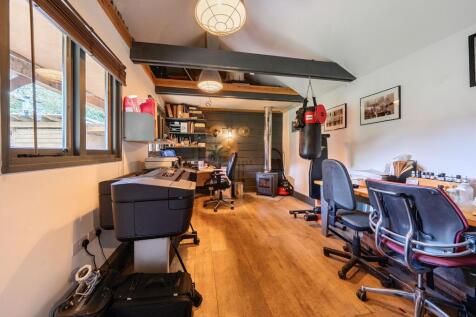 Property Image 29