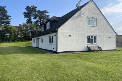 Aura_Chalet Bungalow 2.JPG