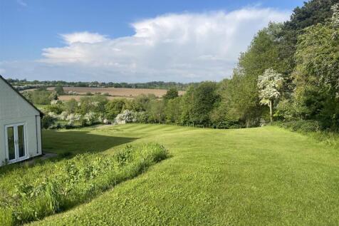 Aura_Chalet Bungalow 3.JPG