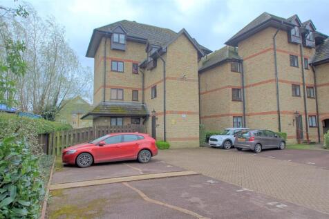 RESIDENT &amp; VISITOR PARKING