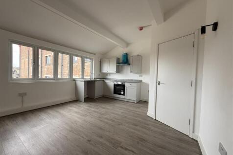 Open Plan Lounge/Kitchen