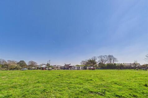 CAM05092G0-PR0036-STILL005.jpg