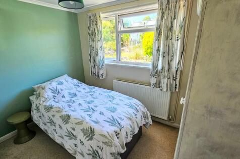 bedroom3.jpg