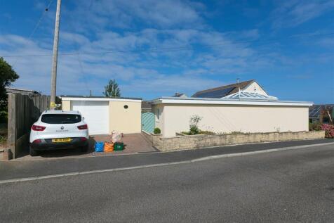 5 Albertus Drive-31.JPG
