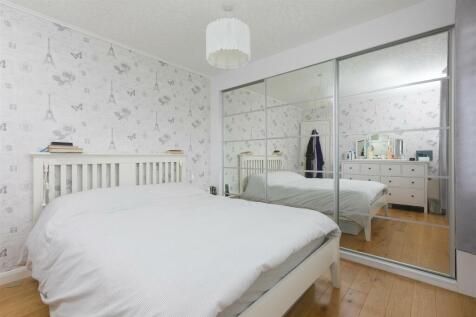 5 Albertus Drive-02.JPG