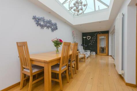 5 Albertus Drive-17.JPG