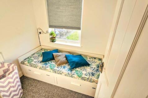 Bedroom 3.jpg