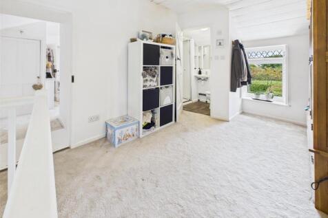 Bedroom One.jpg