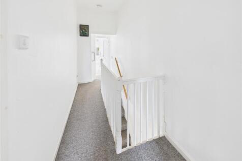CAM05426G0-PR0008-STILL028.jpg