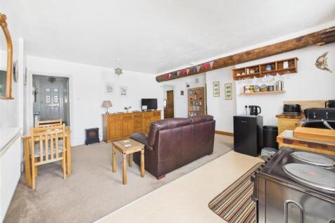 CAM05426G0-PR0023-STILL022.jpg