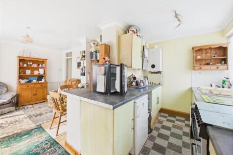 CAM05426G0-PR0037-STILL002.jpg