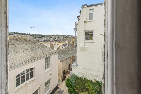 CAM05426G0-PR0027-STILL008.jpg
