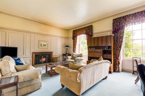 Comprigney House32.jpg